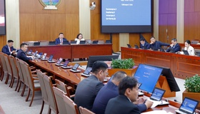ХЗБХ: Төсвийн тодотголын хоёр дахь хэлэлцүүлгийг хийж, зохиогчийн эрхийн асуудлаарх Цэцийн дүгнэлтийг хүлээн зөвшөөрөхийг дэмжив