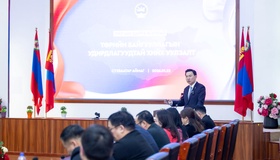 Сүхбаатар аймагт өрнөж буй аж үйлдвэржилт, ажлын байр нэмэгдүүлсэн бүтээн байгуулалтуудыг бодлогоор дэмжинэ