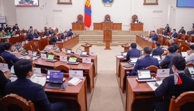 Монгол Улсын 2026 оны төсвийн хүрээний мэдэгдэл, 2027-2028 оны төсвийн төсөөллийн тухай хуульд өөрчлөлт оруулах тухай хуулийн төслийг хоёр дахь хэлэлцүүлэгт шилжүүллээ