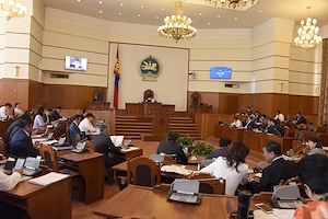 Чуулганы үдээс хойшхи нэгдсэн хуралдаанаар долоон асуудлыг хэлэлцэн шийдвэрлэлээ