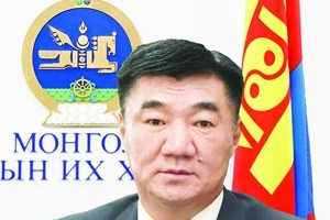 Улсын Их Хурлын гишүүн С.Бямбацогтоос Монгол Улсын Ерөнхий сайдад хандан "Эрдэнэбүрэнгийн усан цахилгаан станцын бүтээн байгуулалтын ажлын явц, түүнтэй холбоотойгоор авч хэрэгжүүлэх бусад арга хэмжээний талаар" тавьсан асуулга
