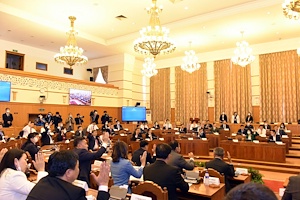 Улсын Их Хурлын гишүүн Ухнаагийн Хүрэлсүхийг Монгол Улсын Ерөнхий сайдаар  томиллоо