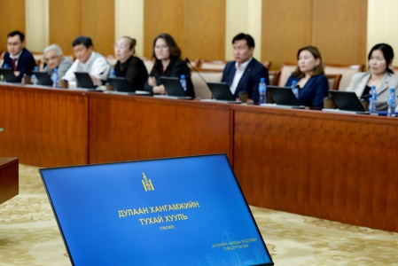Дулаан хангамжийн тухай хуулийн төслийн талаар хэлэлцүүлэг өрнүүллээ