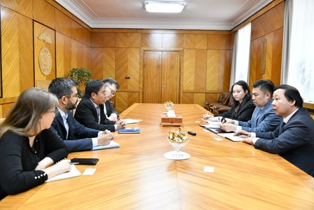 Төсвийн байнгын хорооны дарга Н.Наранбаатар НҮБ-ын Хөдөө аж ахуйг хөгжүүлэх олон улсын сангийн төлөөлөгчдийг хүлээн авч уулзлаа