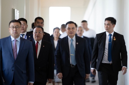 Бүгд Найрамдах Ардчилсан Лаос Ард Улсын Үндэсний Ассамблейн дарга Сайсумпон Фумвихан Монгол Улсад албан ёсны айлчлал хийхээр хүрэлцэн ирлээ
