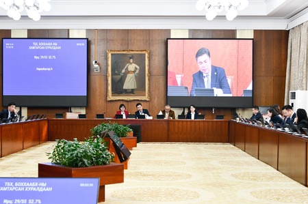 Байнгын хороодын хамтарсан хуралдаанаар “Тогтоолд нэмэлт оруулах тухай” төслийн  эцсийн  хэлэлцүүлгийг хийлээ