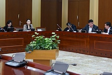 Монгол Улсын Ерөнхийлөгчийн сонгуулийн тухай хуулийн  төслийн анхны хэлэлцүүлгийг үргэлжлүүлэв