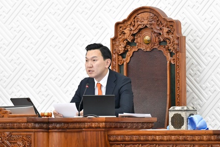 УИХ-ын дарга Н.Учрал: Үндсэн хуулиа дээдлэн сахих, эрх, үүргийн нэгдлийг хангах, тэгш эрх, шударга ёс энэ танхимаас эхэлж байх ёстой