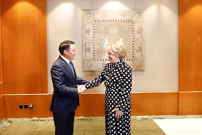 Chairman of the State Great Hural of Mongolia, D. Amarbayasgalan held an official meeting with Ms. V.I. Matviyenko, Chair of the Federation Council of the Federal Assembly of the Russian Federation