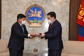 Монгол Улсын 2021 оны төсвийн тодотголын төслийг өргөн барив