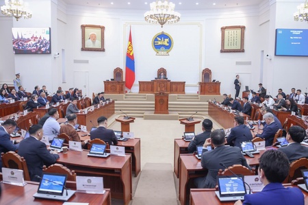 Хэлэлцээр соёрхон батлах тухай хуулийн төслийг баталж, хууль тогтоолын төслүүдийг анхны хэлэлцүүлэгт шилжүүллээ