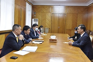 Монгол-Хятадын парламентын бүлгийн дэд дарга, УИХ-ын гишүүн Ш.Адьшаа, Б.Дэлгэрсайхан нар БНХАУ-аас Монгол улсад суугаа элчин сайд Чай Вэньруйтай уулзлаа