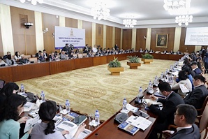 “Монгол Улсын Их Хурлын үйл ажиллагаа, гишүүний ёс зүй, хариуцлага” сэдвээр хэлэлцүүлэг зохион байгуулав 
