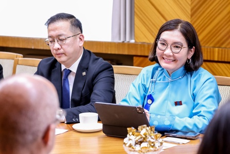 Байгаль орчин, хүнс, хөдөө аж ахуйн байнгын хорооны гишүүд Дэлхийн банкны төлөөлөлтэй уулзлаа