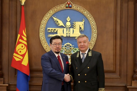 G.Zandanshatar, the Chairman of the State Great Hural received the newly appointed Ambassador Mr.A.N.Evsikov
