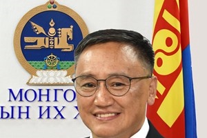 Улсын Их Хурлын гишүүн Ж.Чинбүрэнгээс Монгол Улсын Ерөнхий сайд Л.Оюун-Эрдэнэд хандаж “Элэг бүтэн Монгол” Үндэсний хөтөлбөрийн хэрэгжилтийн талаар тавьсан асуулга