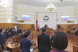 Видео: Улсын Их Хурлын ээлжит бус чуулганыг нээж Улсын Их Хурлын дарга Г.Занданшатарын хэлсэн үг