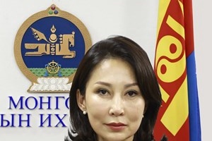 Улсын Их Хурлын гишүүн Б.Баярсайханаас Монгол Улсын Ерөнхий сайдад хандан "Тосонцэнгэл-Улиастай чиглэлийн 67 км автозамын ажлын гүйцэтгэгчийн сонгон шалгаруулалт, хөрөнгө оруулалт, ашиглалтад оруулах хугацааны талаар” тавьсан асуулга