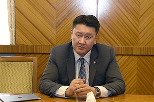 УИХ-ын гишүүн Б.Жавхлан ОУВС-гийн Монгол дахь суурин төлөөлөгч Нэйл Сакертэй санал солилцлоо
