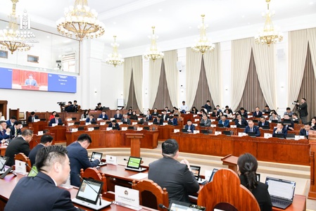 Мэргэжлээ чөлөөтэй сонгох эрхийг хангасан парламентын шийдвэр