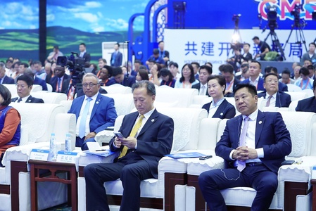 Улсын Их Хурлын Үйлдвэржилтийн бодлогын байнгын хорооны гишүүд “Монгол-Хятадын экспо“ дөрөв дэх удаагийн арга хэмжээнд оролцлоо 