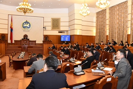 “Монгол Улсын Их Хурлын 2023 оны хаврын ээлжит чуулганаар хэлэлцэх асуудлын тухай” УИХ-ын тогтоолыг баталлаа