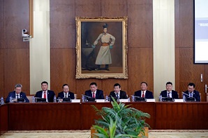 "Монгол Улсын Их Хурлын чуулганы хуралдааны дэгийн асуудал, туршлага" сэдэвт хэлэлцүүлэг болов