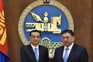 Chairman of the Parliament of Mongolia, M.Enkhbold meets with Li Keqiang, Premier of the State Council of China