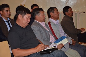 Өвөрхангай аймгийн бүсчилсэн хэлэлцүүлэг Хархорин суманд амжилттай өндөрлөлөө