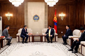 Төрийн банк, Хөрөнгийн бирж, Хөдөө аж ахуйн бирж, “Монгол шуудан”, МИАТ зэрэг компаниуд хувьчлалд хамрагдана