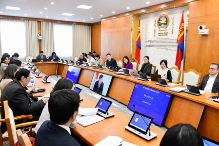 ӨБХ: Улсын Их Хурлын гишүүний асуулгын хариуг хэлэлцэж, тэтгэвэр тогтоох цалингийн итгэлцүүрийг судлах ажлын хэсэг байгуулав