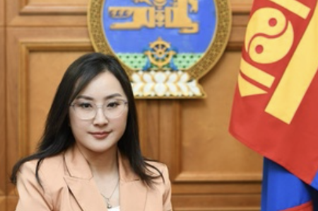 Улсын Их Хурлын гишүүн Ж.Баярмаагаас “К2 ангиллын автобензиний хүн амын эрүүл мэндэд үзүүлэх нөлөөллийн талаар” Монгол Улсын Ерөнхий сайдад хандсан АСУУЛГА-52