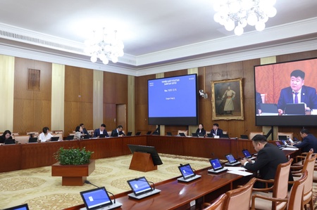 ТББХ: “Монгол Улсын хөгжлийн 2026 оны төлөвлөгөө батлах тухай” УИХ-ын тогтоолын төслийг хоёр дахь хэлэлцүүлгийг хийж, СЕХ-ны гишүүнээс чөлөөлөх асуудлыг хэлэлцлээ