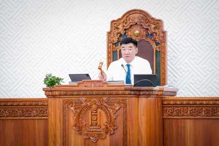 Төсвийн хүрээний мэдэгдэл, 2028-2029 оны төсвийн төсөөллийн тухай хуулийн төсөл, “Монгол Улсын хөгжлийн 2027 оны төлөвлөгөө батлах тухай” тогтоолын төслийн нэг дэх хэлэлцүүлгийг хийв