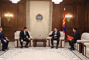 “Монгол Улсын эдийн засаг, нийгмийг 2018 онд хөгжүүлэх үндсэн чиглэл”-ийн биелэлтийг өргөн мэдүүлэв