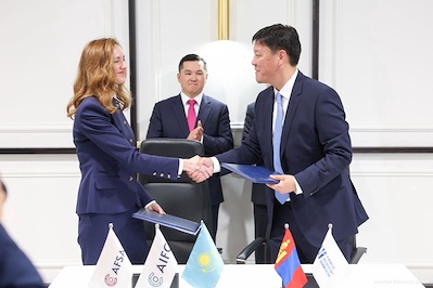 To strengthen trade and economic cooperation between the two countries, a document on cooperation was signed with the Financial Regulatory Commission and the Astana International Financial Centre