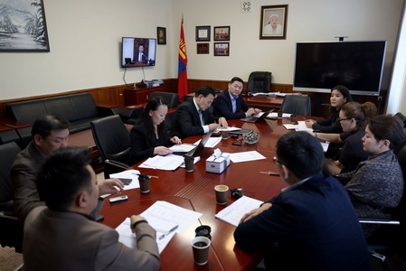 Төсвийн байнгын хорооны дарга Г.Тэмүүлэн Монголын бизнесийн зөвлөлийн төлөөллийг хүлээн авч уулзав