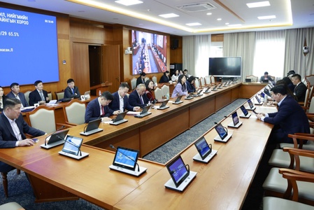 ХХНББХ: Шинжлэх ухаан, технологийн тухай хуульд нэмэлт, өөрчлөлт оруулах тухай хуулийн төслийн анхны хэлэлцүүлгийг явууллаа