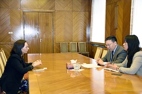 УИХ-ын гишүүн, Монгол, Унгарын парламентын бүлгийн дарга Ж.Батзандан Унгар Улсын Элчин сайдын яамны Төлөөлөгчийн газрын дэд тэргүүнтэй уулзав