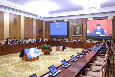 ТББХ: Монгол Улсын Их Хурлын даргын үүрэг гүйцэтгүүлэх тухай тогтоолын төслийг хэлэлцэн дэмжлээ