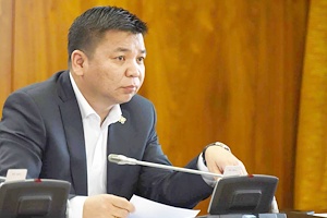 Улсын Их Хурлын гишүүн Л.Энхболдоос "Өмнөговь аймгийн Тост, Тосон бумбын нуруу орчмын газар нутгийн хамгаалалтын талаар" Монгол Улсын Ерөнхий сайдад тавьсан асуулга