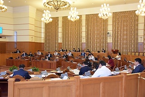 Улсын Их Хурлын гишүүн М.Оюунчимэгээс Монгол Улсын Ерөнхий сайдад тавьсан асуулгын хариуг сонслоо
