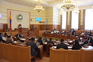 Монгол Улсын 2017 оны төсвийн тухай хуульд нэмэлт, өөрчлөлт оруулах тухай болон холбогдох бусад хуулийн төслүүдийг эцэслэн баталлаа