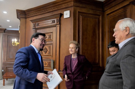 Chairman of the State Great Hural Mr. G.Zandanshatar received Former Federal Ministry of Justice of Germany Prof. Dr. Herta Däubler-Gmelin and Founder of Transparency International Prof. Dr. Peter Eig
