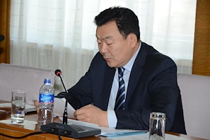 Монгол Улсын Үндэсний аюулгүй байдлын зөвлөлийн тухай хуульд нэмэлт оруулах тухай хуулийн төслийн хэлэлцэх эсэх талаар нэмэлт оруулах тухай хуулийн төслийн хэлэлцэх эсэх талаар Аюулгүй байдал, гадаад бодлогын байнгын хорооноос гаргасан санал, дүгнэлт