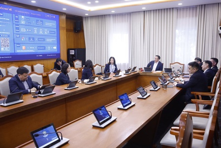 Ажлын хэсгийн ахлагч Б.Бат-Эрдэнэ Тусгай хамгаалалттай газар нутгийн тухай хуулийн шинэчилсэн найруулгын төслийн талаар салбарын яамныхантай санал солилцов