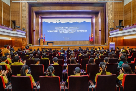 “Өсвөрийн парламент- 2025” хөтөлбөрийн нээлт боллоо