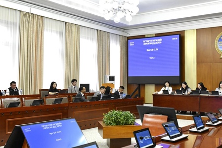 Тогтвортой хөгжлийн зорилгын дэд хорооны хуралдаанаар НҮБ-ын Цөлжилттэй тэмцэх конвенцын талуудын 17 дугаар бага хурлын бэлтгэл ажил, хүлээж буй үр дүнгийн талаарх мэдээлэл сонслоо