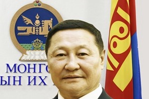 Улсын Их Хурлын гишүүн Н.Алтанхуягаас Монгол Улсын Ерөнхий сайд Л.Оюун-Эрдэнэд хандан “Төрийн өмчийн талаар авч хэрэгжүүлж байгаа зарим арга хэмжээний тухай" тавьсан асуулга