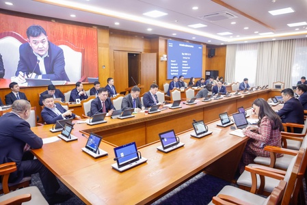 ТБХ: Гадаад зээллэгийн ашиглалт, үр ашгийг нэмэгдүүлэх тухай анхдагч хуулийн төслийг хэлэлцэхийг дэмжлээ